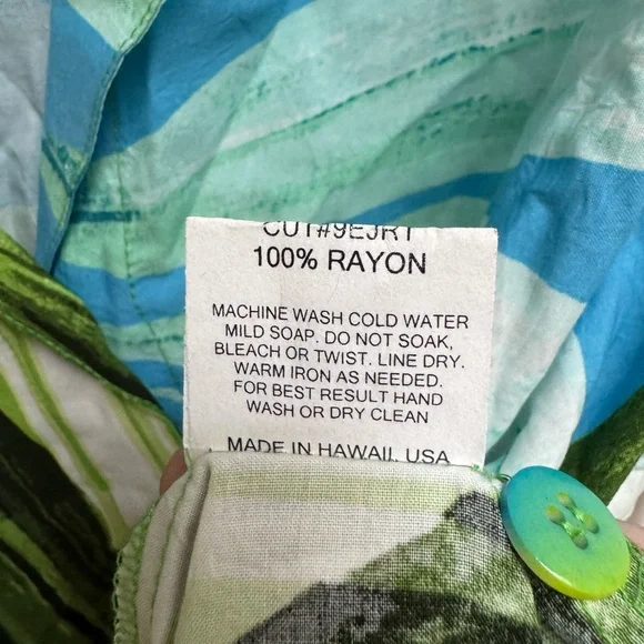 Jams World Blue & Green Tropical Print Short-Sleeve Button-Down - Picture 6 of 7